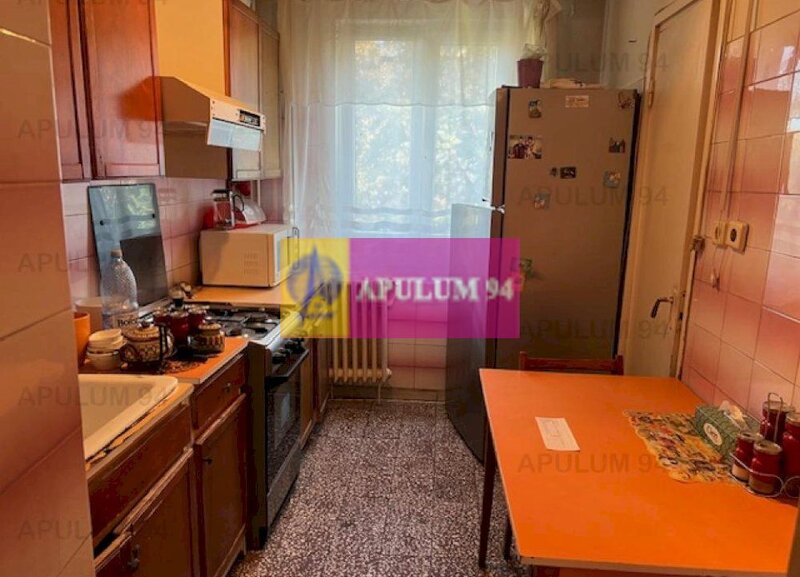 Apartament 4 camere Drumul Taberei- Raul Doamnei.